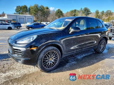 2017 PORSCHE CAYENNE WP1AA2A24HKA85940 - główne zdjęcie licytacji z USA - miniatura