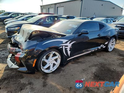 2018 CHEVROLET CAMARO LT 1G1FB1RS5J0167897 - główne zdjęcie licytacji z USA - miniatura
