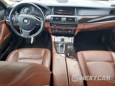 Zdjęcie 8 z 11 samochodu: 2016 BMW 528 XI VIN:WBA5A7C55GG147724 - miniatura