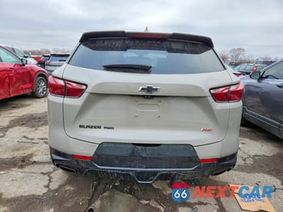 Zdjęcie 6 z 12 samochodu: 2021 CHEVROLET BLAZER RS VIN:3GNKBKRS9MS577313 - miniatura