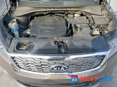Zdjęcie 12 z 13 samochodu: 2019 KIA SORENTO EX VIN:5XYPH4A50KG529485 - miniatura