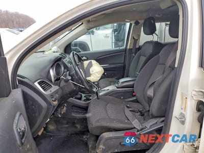 Zdjęcie 7 z 14 samochodu: 2020 DODGE JOURNEY SE VIN:3C4PDCAB3LT273042 - miniatura