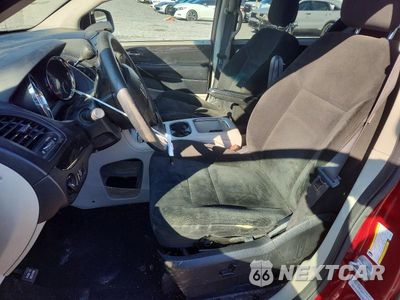 Zdjęcie 7 z 14 samochodu: 2016 DODGE GRAND CARAVAN SXT VIN:2C4RDGCG7GR270551 - miniatura