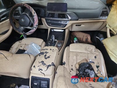 Zdjęcie 8 z 12 samochodu: 2018 BMW X3 XDRIVE30I VIN:5UXTR9C53JLD64705 - miniatura