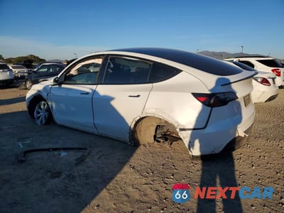Drugie zdjęcie samochodu z przodu: 2021 TESLA MODEL Y VIN:5YJYGAEEXMF275293 - miniatura