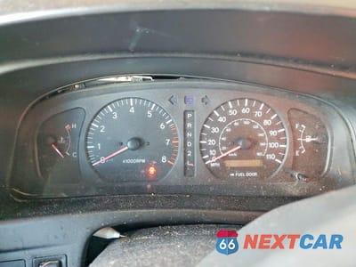 Zdjęcie 9 z 13 samochodu: 2000 TOYOTA SIENNA VIN:4T3ZF13C8YU237098 - miniatura