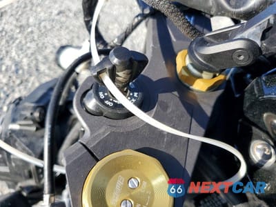 Zdjęcie 8 z 9 samochodu: 2023 SUZUKI GSX-S1000 VIN:JS1DM11B5P7100540 - miniatura