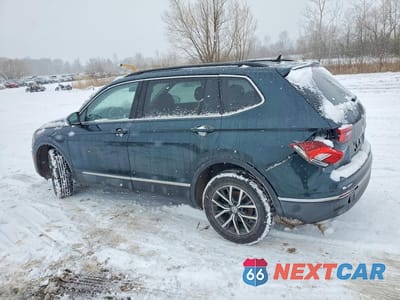 Drugie zdjęcie samochodu z przodu: 2018 VOLKSWAGEN TIGUAN SE VIN:3VV2B7AXXJM218874 - miniatura