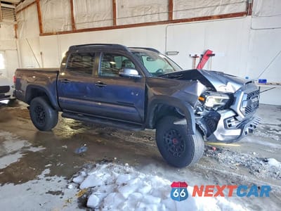 Czwarte zdjęcie samochodu z boku: 2022 TOYOTA TACOMA VIN:3TYCZ5AN7NT064880 - miniatura