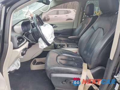 Zdjęcie 7 z 14 samochodu: 2020 CHRYSLER PACIFICA TOURING L VIN:2C4RC1BG0LR200417 - miniatura