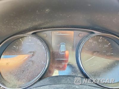 Zdjęcie 9 z 14 samochodu: 2017 NISSAN ROGUE S VIN:5N1AT2MV4HC785187 - miniatura