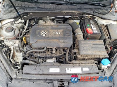 Zdjęcie 11 z 12 samochodu: 2018 VOLKSWAGEN GOLF S VIN:3VWG17AU9JM255151 - miniatura