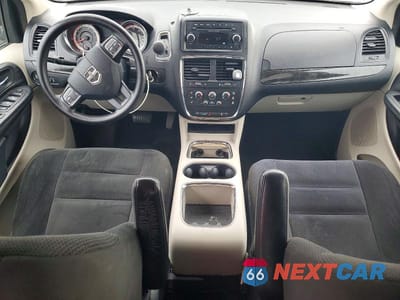 Zdjęcie 8 z 13 samochodu: 2015 DODGE GRAND CARAVAN SXT VIN:2C4RDGCGXFR549104 - miniatura