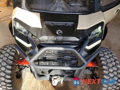 Zdjęcie 11 z 12 samochodu: 2023 CAN-AM COMMANDER MAX XT 1000R VIN:3JBACAX40PE001678 - miniatura