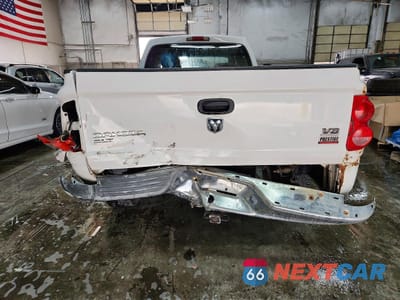 Zdjęcie 6 z 12 samochodu: 2008 DODGE DAKOTA SXT VIN:1D3HW32N78S587011 - miniatura