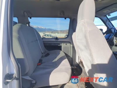 Zdjęcie 11 z 13 samochodu: 2010 FORD ECONOLINE E350 SUPER DUTY WAGON VIN:1FBSS3BL2ADA93193 - miniatura