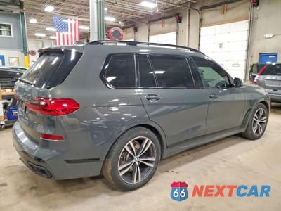Trzecie zdjęcie samochodu z tyłu: 2022 BMW X7 XDRIVE40I VIN:5UXCW2C01N9M47585 - miniatura
