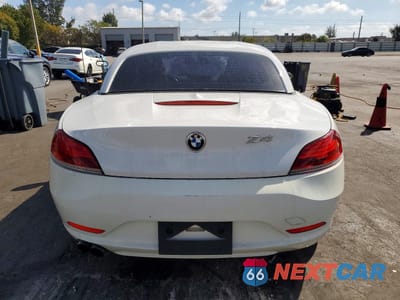 Zdjęcie 6 z 12 samochodu: 2016 BMW Z4 SDRIVE28I VIN:WBALL5C5XG5A20343 - miniatura