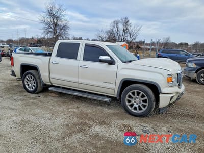 Czwarte zdjęcie samochodu z boku: 2015 GMC SIERRA K1500 DENALI VIN:3GTU2WEC9FG366562 - miniatura