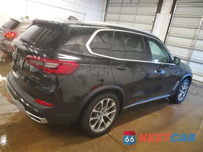 Trzecie zdjęcie samochodu z tyłu: 2020 BMW X5 XDRIVE40I VIN:5UXCR6C02L9B48363 - miniatura