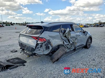 Trzecie zdjęcie samochodu z tyłu: 2023 KIA SPORTAGE SX VIN:5XYK43AF4PG107249 - miniatura