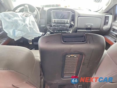 Zdjęcie 8 z 11 samochodu: 2017 GMC SIERRA K1500 SLT VIN:3GTU2NEC5HG364949 - miniatura