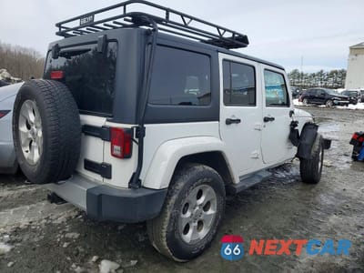 Trzecie zdjęcie samochodu z tyłu: 2015 JEEP WRANGLER UNLIMITED SAHARA VIN:1C4BJWEGXFL742668 - miniatura