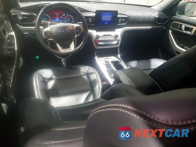 Zdjęcie 8 z 12 samochodu: 2023 FORD EXPLORER XLT VIN:1FMSK8DHXPGB90680 - miniatura