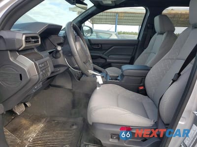 Zdjęcie 7 z 13 samochodu: 2026 TOYOTA TACOMA DOUBLE CAB VIN:3TMLB5JN8TM211169 - miniatura