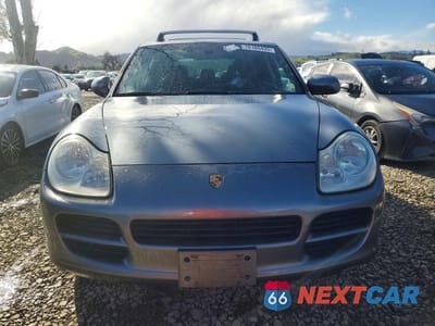 Piąte zdjęcie samochodu w środku: 2004 PORSCHE CAYENNE S VIN:WP1AB29P64LA65433 - miniatura