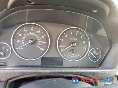 Zdjęcie 9 z 11 samochodu: 2017 BMW 320 I VIN:WBA8E1G58HNU13050 - miniatura