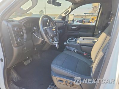 Zdjęcie 7 z 13 samochodu: 2022 CHEVROLET SILVERADO K2500 CUSTOM VIN:2GC4YME76N1202098 - miniatura