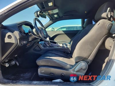 Zdjęcie 7 z 12 samochodu: 2015 DODGE CHALLENGER SXT VIN:2C3CDZAG0FH906059 - miniatura