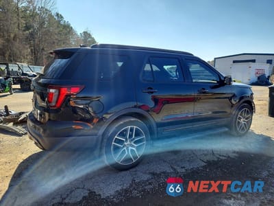 Trzecie zdjęcie samochodu z tyłu: 2017 FORD EXPLORER SPORT VIN:1FM5K8GTXHGD66481 - miniatura
