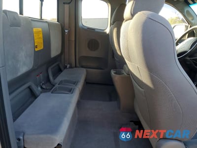 Zdjęcie 10 z 12 samochodu: 2005 TOYOTA TACOMA ACCESS CAB VIN:5TEUU42N55Z125220 - miniatura