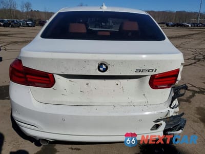 Zdjęcie 6 z 12 samochodu: 2017 BMW 320 I VIN:WBA8E1G34HNU18650 - miniatura