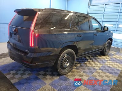 Trzecie zdjęcie samochodu z tyłu: 2026 CADILLAC ESCALADE SPORT PLATINUM VIN:1GYS9GKL4TR130369 - miniatura