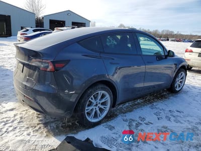 Trzecie zdjęcie samochodu z tyłu: 2022 TESLA MODEL Y VIN:7SAYGDEEXNF385041 - miniatura