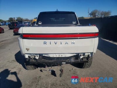 Zdjęcie 6 z 12 samochodu: 2023 RIVIAN R1T ADVENTURE VIN:7FCTGAAA4PN019518 - miniatura