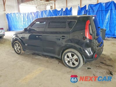 Drugie zdjęcie samochodu z przodu: 2018 KIA SOUL VIN:KNDJN2A27J7574833 - miniatura