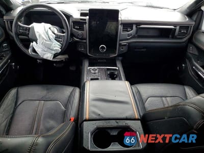 Zdjęcie 8 z 12 samochodu: 2024 FORD EXPEDITION PLATINUM VIN:1FMJU1L86REA21592 - miniatura