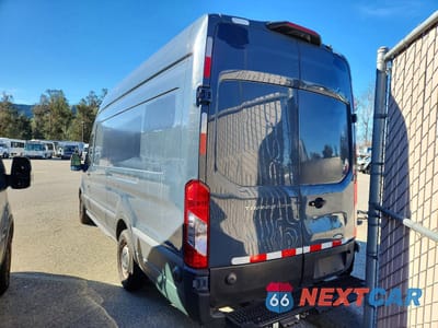 Drugie zdjęcie samochodu z przodu: 2020 FORD TRANSIT T-250 DELIVERY VAN VIN:1FTBR3X83LKA56535 - miniatura