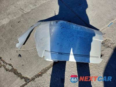 Zdjęcie 12 z 13 samochodu: 2007 CHRYSLER 300 TOURING VIN:2C3LA53G77H688976 - miniatura