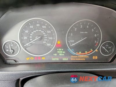 Zdjęcie 9 z 12 samochodu: 2014 BMW 320 VIN:WBA3C3G56ENS68663 - miniatura