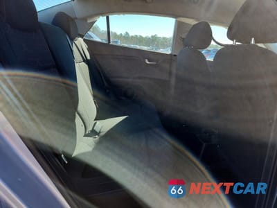 Zdjęcie 10 z 12 samochodu: 2022 KIA RIO LX VIN:3KPA24AD6NE433456 - miniatura