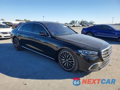 Czwarte zdjęcie samochodu z boku: 2022 MERCEDES-BENZ S 500 4MATIC VIN:W1K6G6DB5NA073313 - miniatura