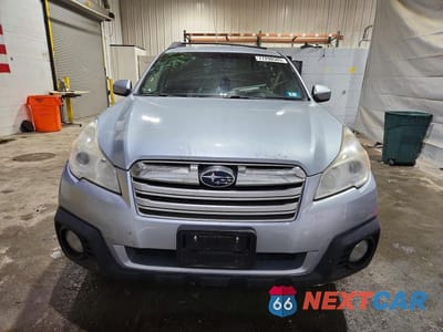 Piąte zdjęcie samochodu w środku: 2014 SUBARU OUTBACK 2.5I PREMIUM VIN:4S4BRBCCXE3237967 - miniatura
