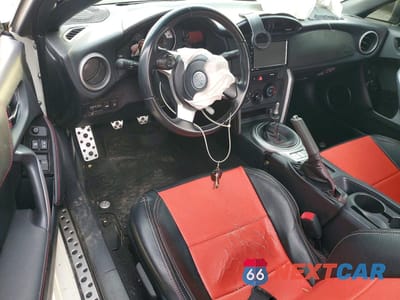 Zdjęcie 8 z 12 samochodu: 2017 TOYOTA 86 BASE VIN:JF1ZNAA10H9709157 - miniatura