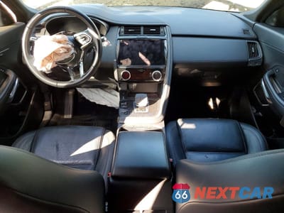 Zdjęcie 8 z 14 samochodu: 2022 JAGUAR E-PACE SE VIN:SADFP2FX7N1029670 - miniatura