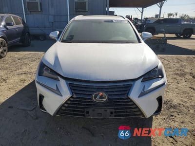 Piąte zdjęcie samochodu w środku: 2018 LEXUS NX 300 BASE VIN:JTJBARBZ1J2158114 - miniatura